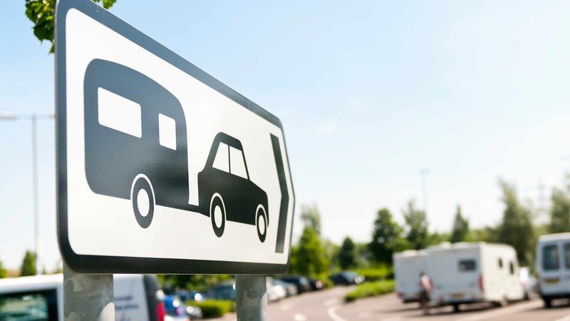A Sign Pproviding Guidance To Caravanners